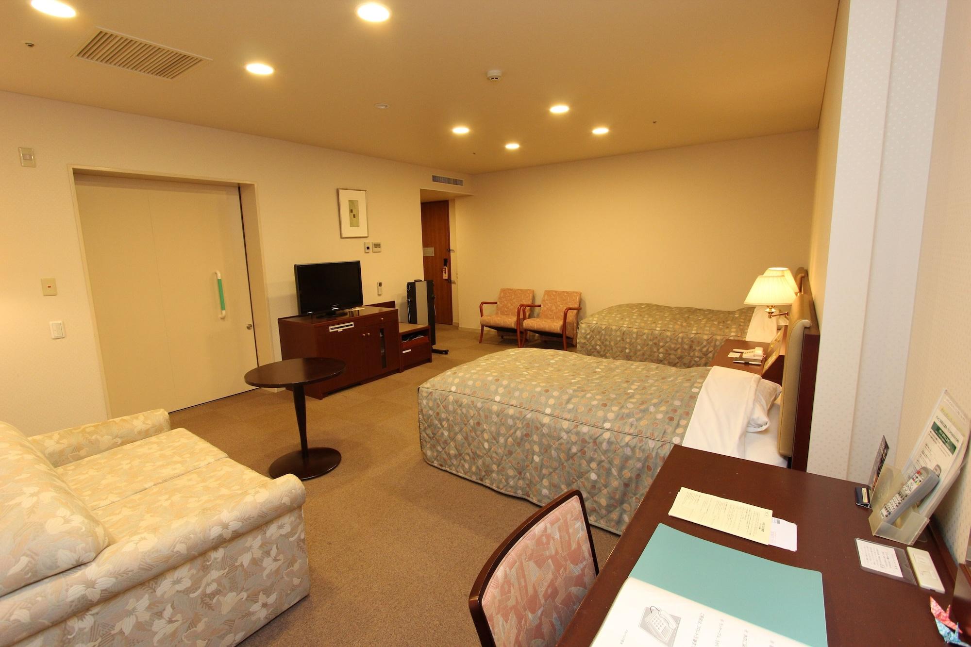 โฮเต็ลเมลปาร์ก คุมาโมะโตะ Hotel คุมาโมโตะ ภายนอก รูปภาพ