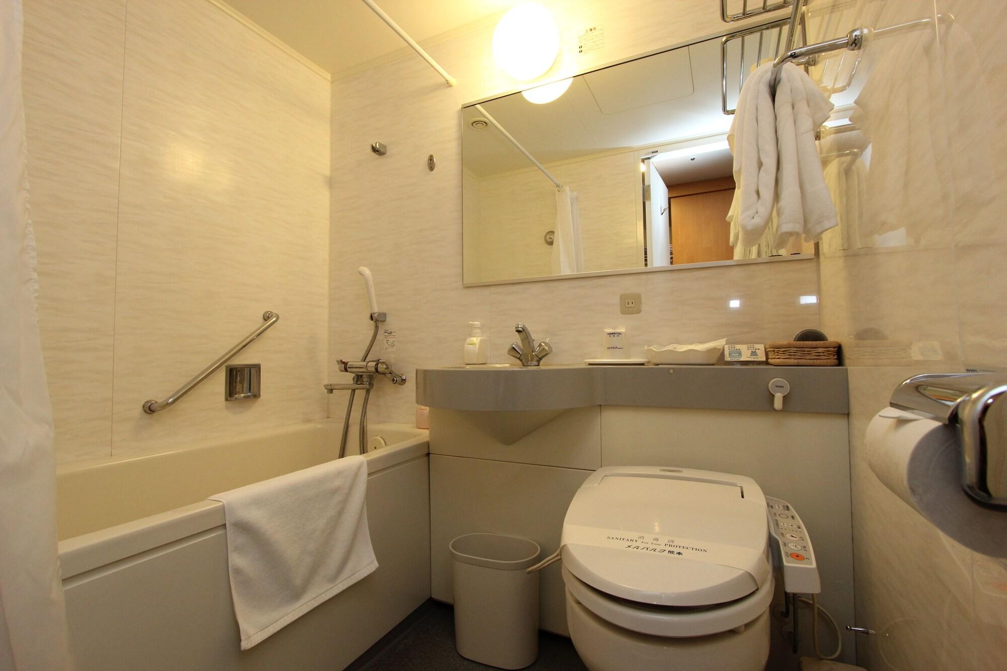 โฮเต็ลเมลปาร์ก คุมาโมะโตะ Hotel คุมาโมโตะ ภายนอก รูปภาพ
